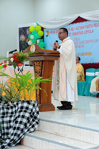 Saint Ignatius Loyola High School of Labuan Bajo - The SVD's Ruteng School